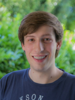 2017.08_adrian.jpg 2017.08_adrian.jpg